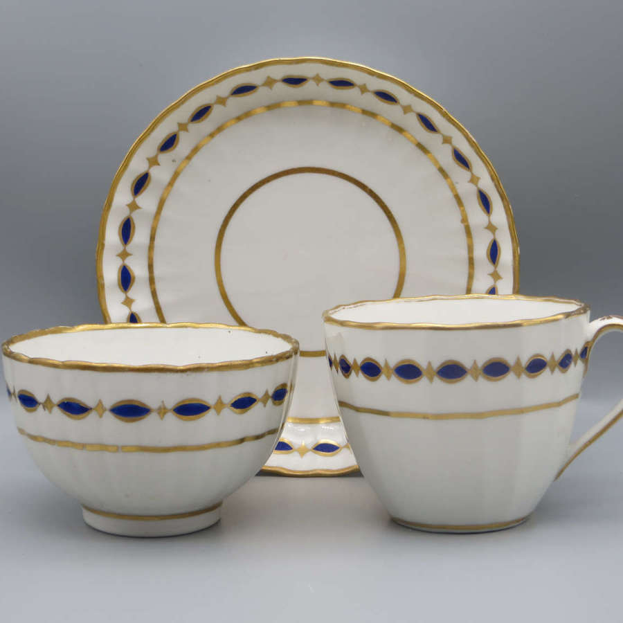 18th century Derby porcelain coffee cup, teabowl and saucer