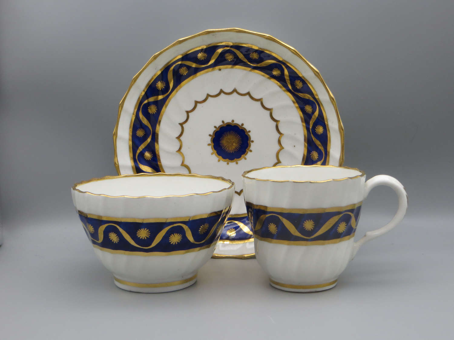 18th century Worcester porcelain coffee cup, teabowl and saucer