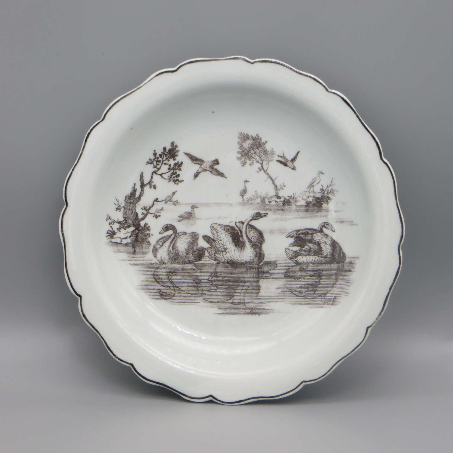 18th century Worcester porcelain stand for finger bowl